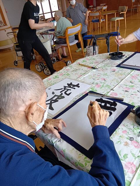 8・2025　書道クラブ(^_-)-☆