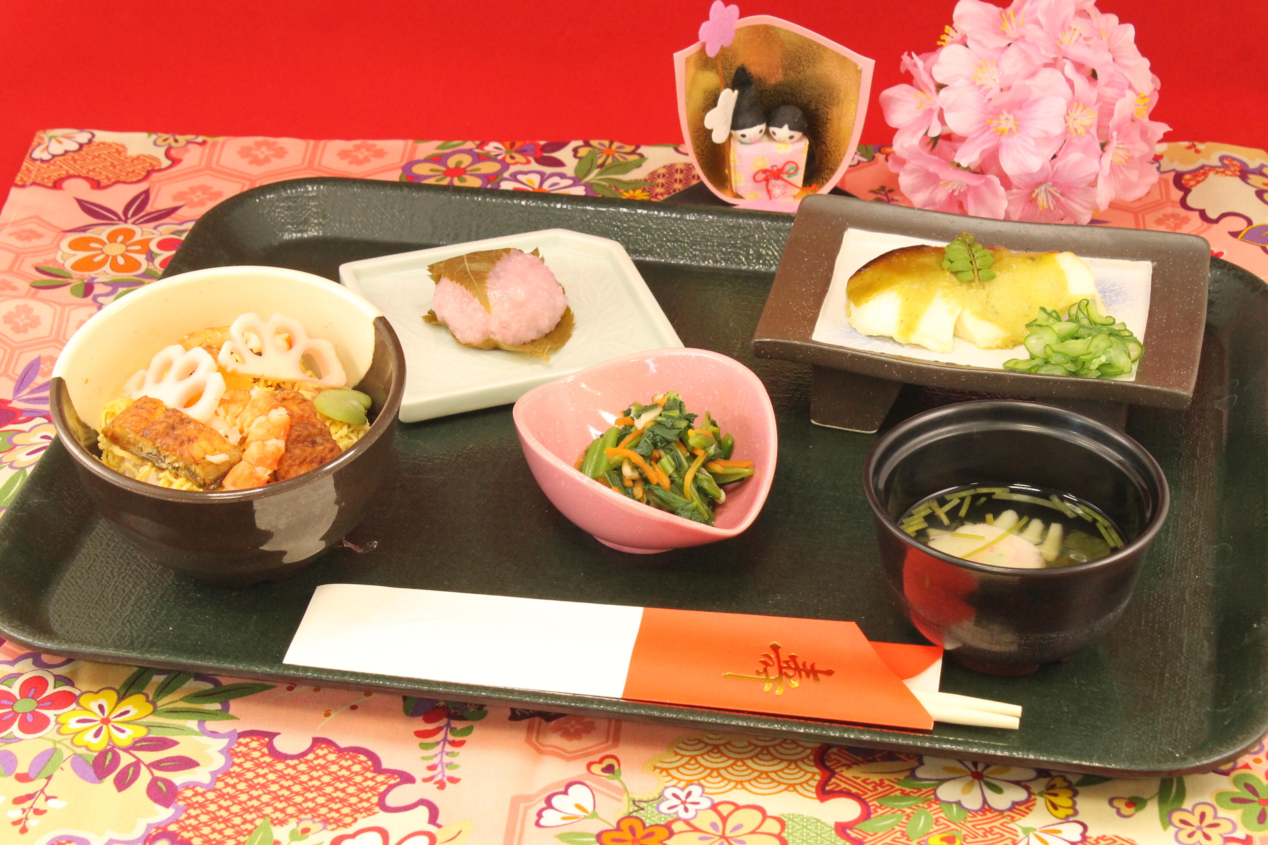 ３月３日　ひな祭り