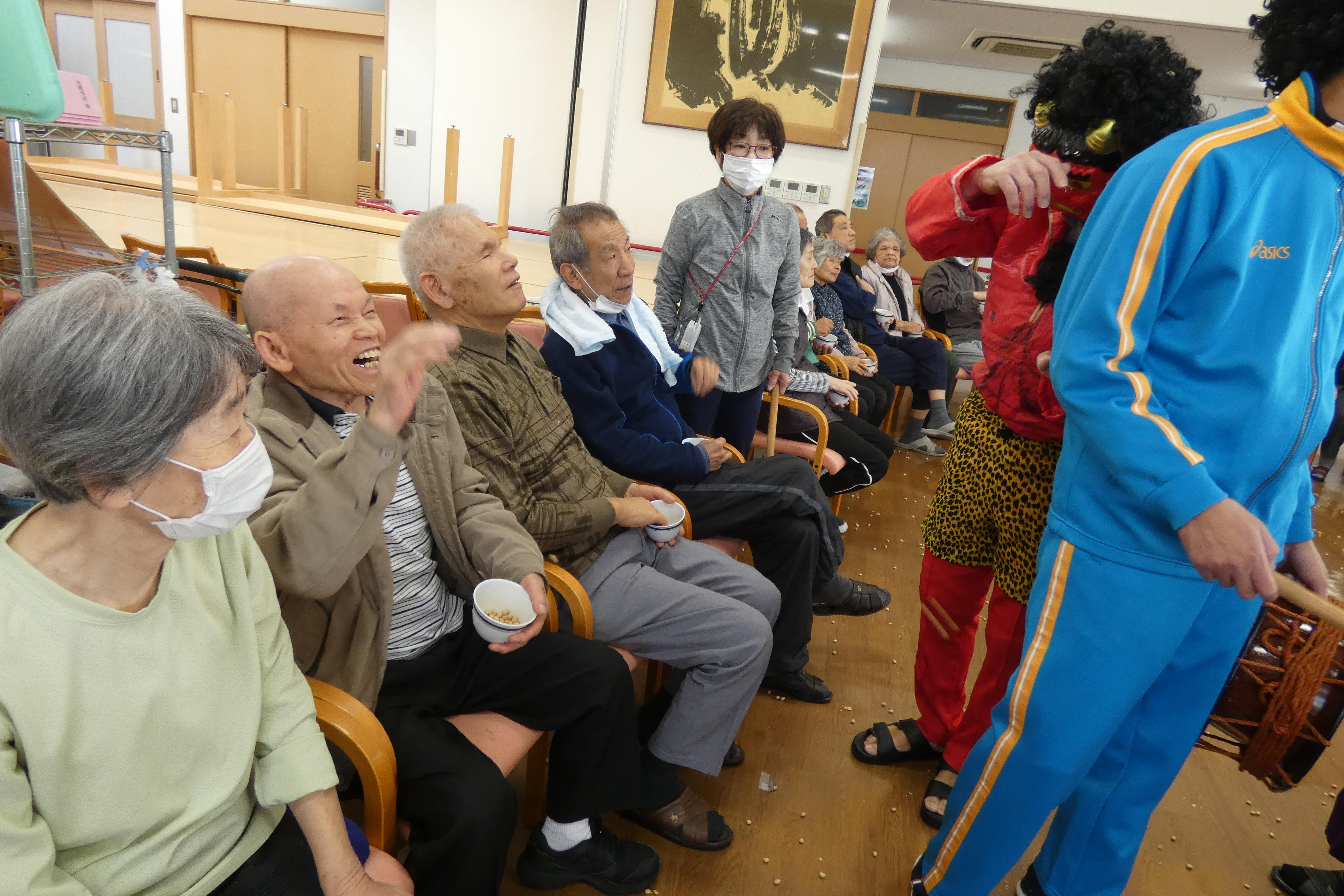 節分会　（豆まき）