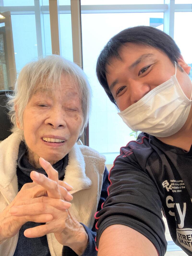 お誕生日と職員紹介