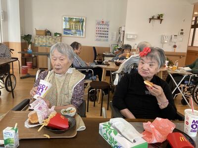 ランチはマクドナルド(^^♪～優～