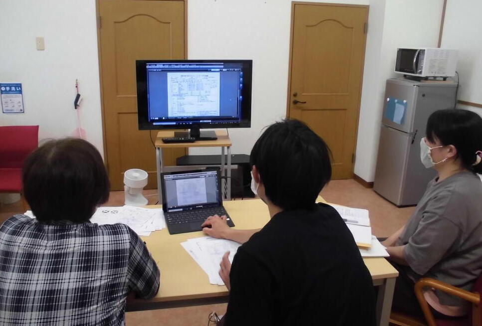 特養三施設で介護記録ソフトを統一化